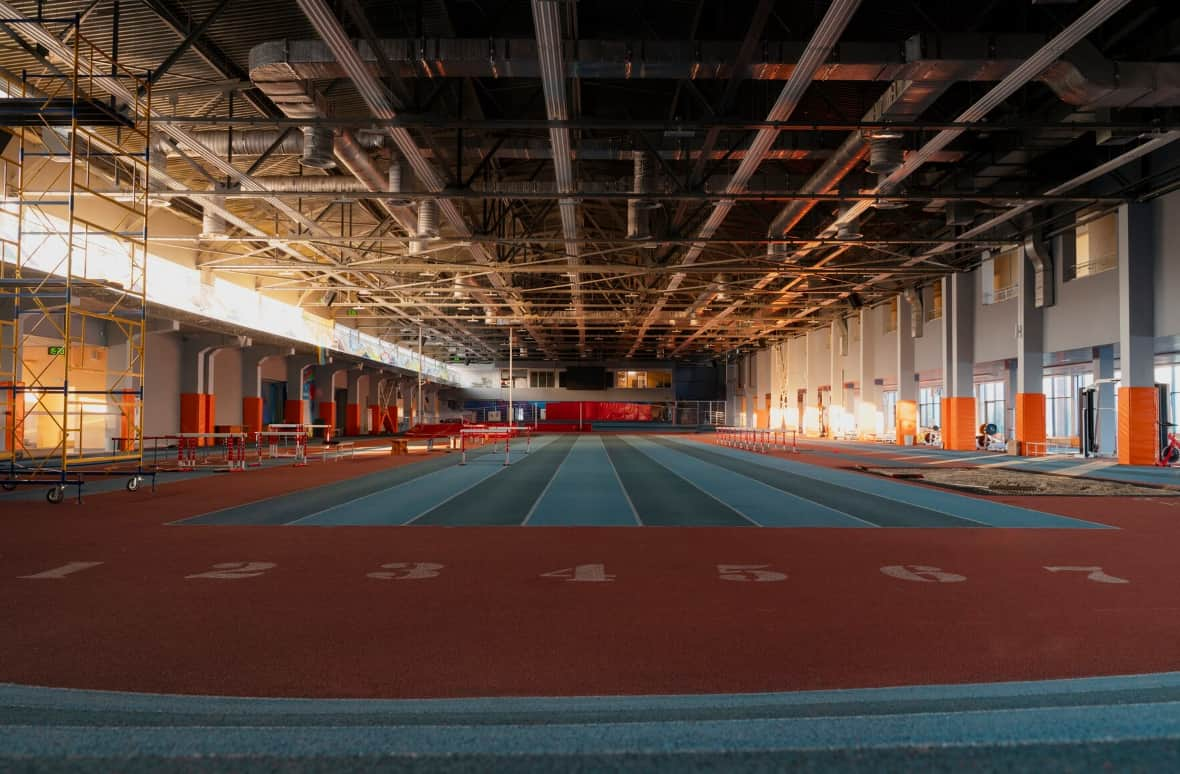 Best Gyms with Indoor Tracks